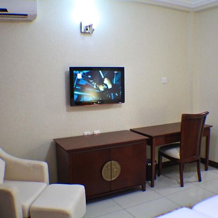 Royal Nick Hotel Lashibi Exterior foto