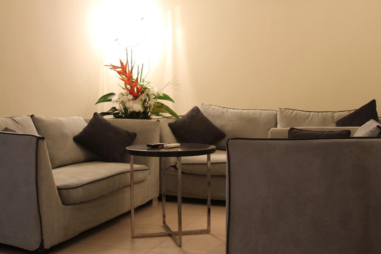 Royal Nick Hotel Lashibi Exterior foto